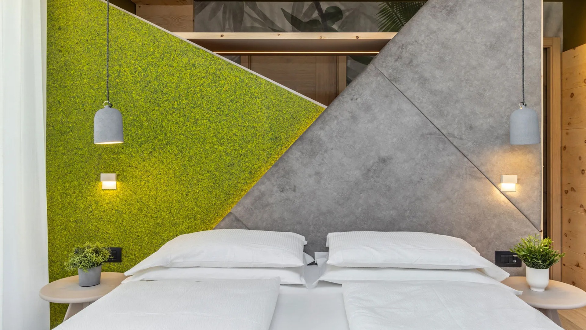 Moss Mix Header Image