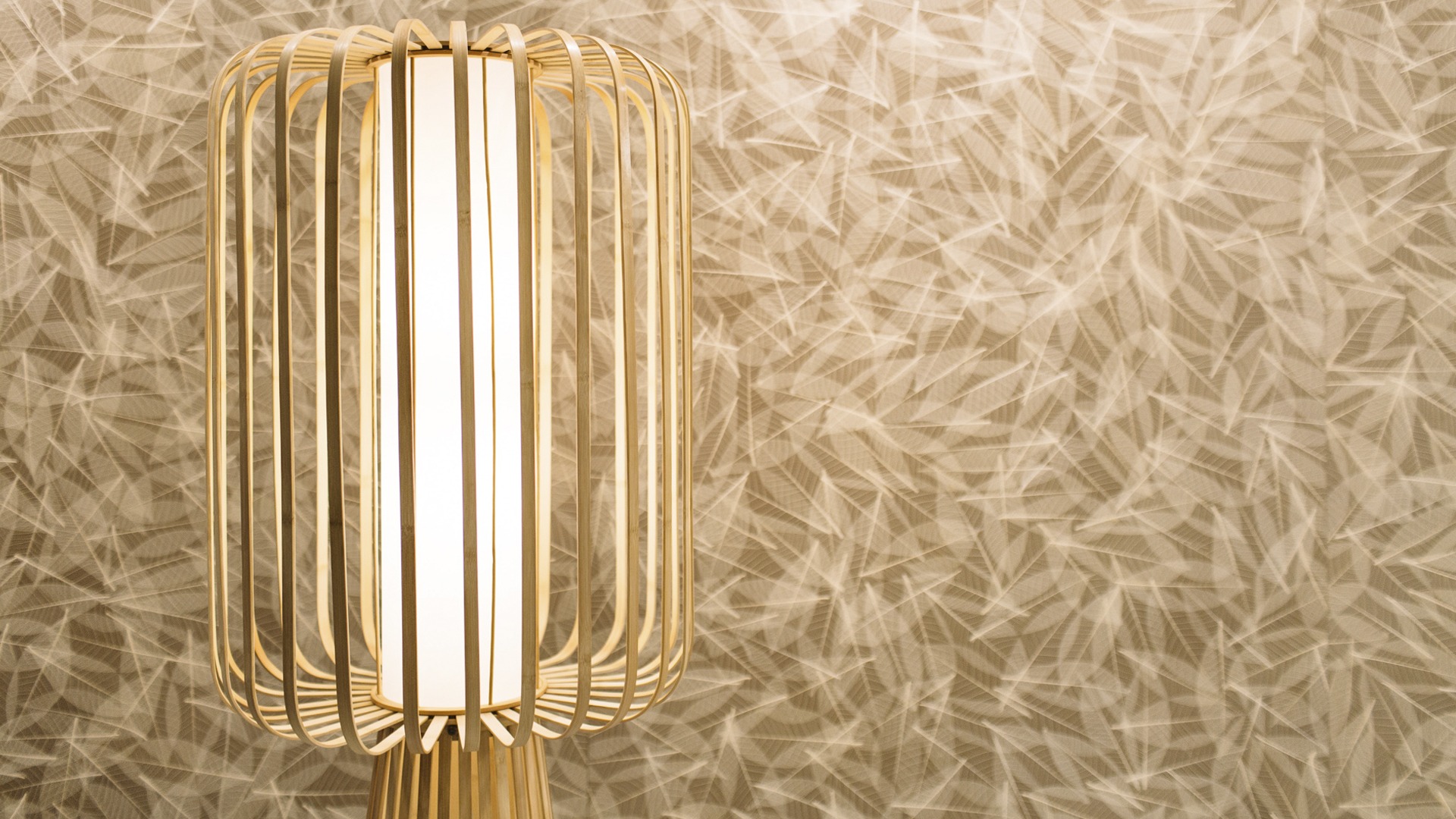 Skeleton Leaves Gold Header Image