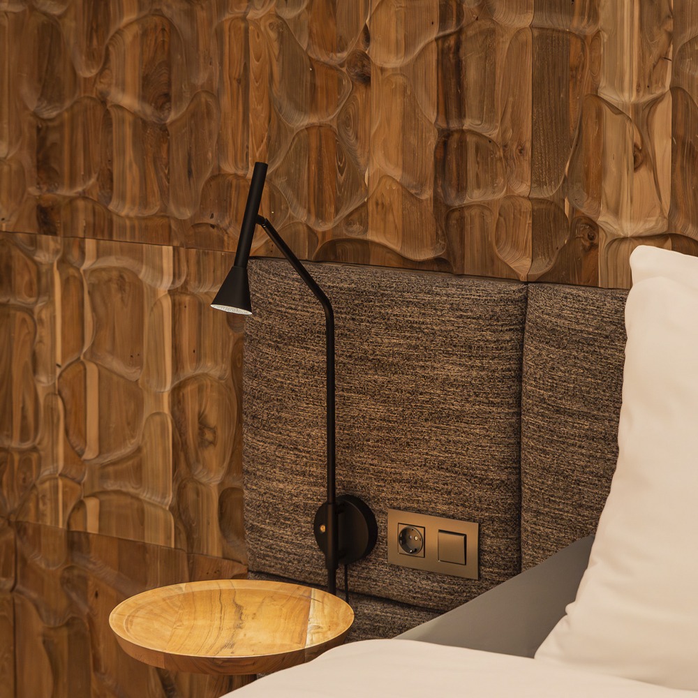 Hotel Netherlands Featured Image