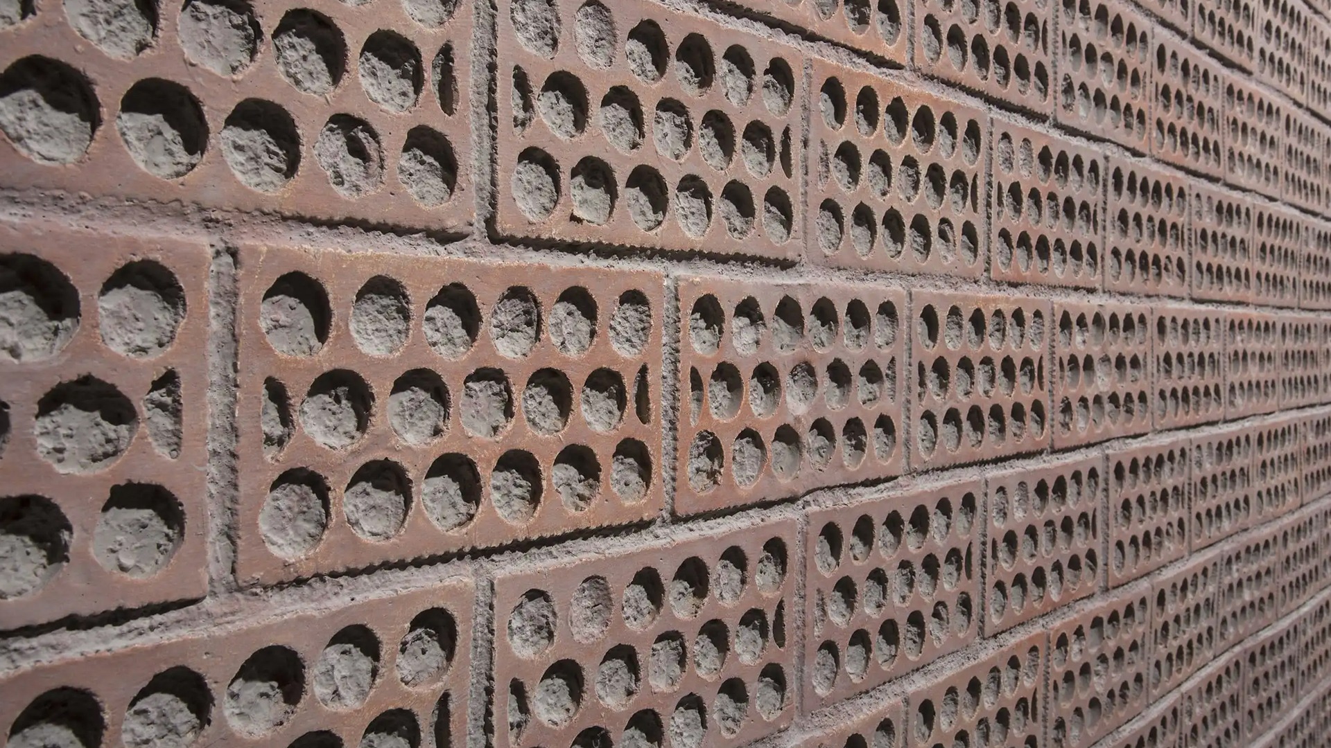 Perforado XXI Header Image